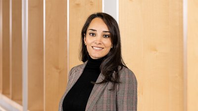 Saba Dedjban Portrait von Frau Saba Dedjban, Kaufmännische Leitung und Prokuristin der DR. ERLER KLINIKEN.