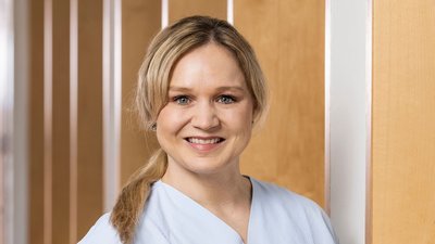 Dr. med. Tanja Sturm Portrait von Frau Dr. med. Tanja Sturm, Oberärztin der Anästhesie & Intensivmedizin in den DR. ERLER KLINIKEN.