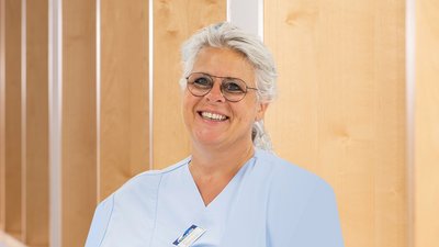 Regina Lenssen Portrait von Frau Regina Lenssen, Leitung der Intensivpflege in den DR. ERLER KLINIKEN.